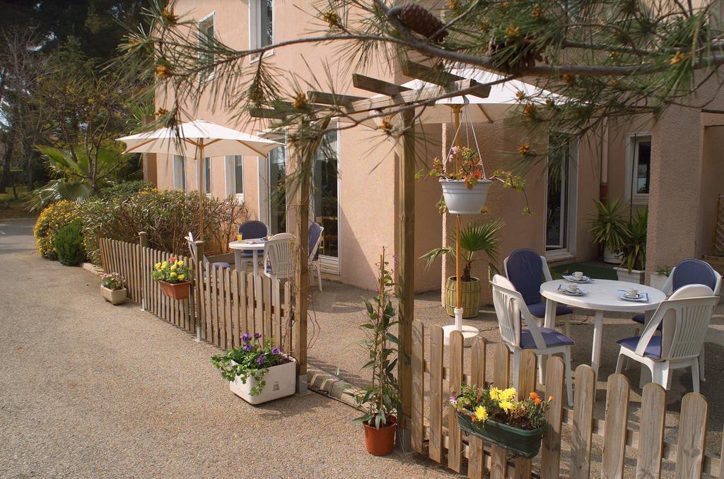 Stars Antibes Hotel Biot Kültér fotó